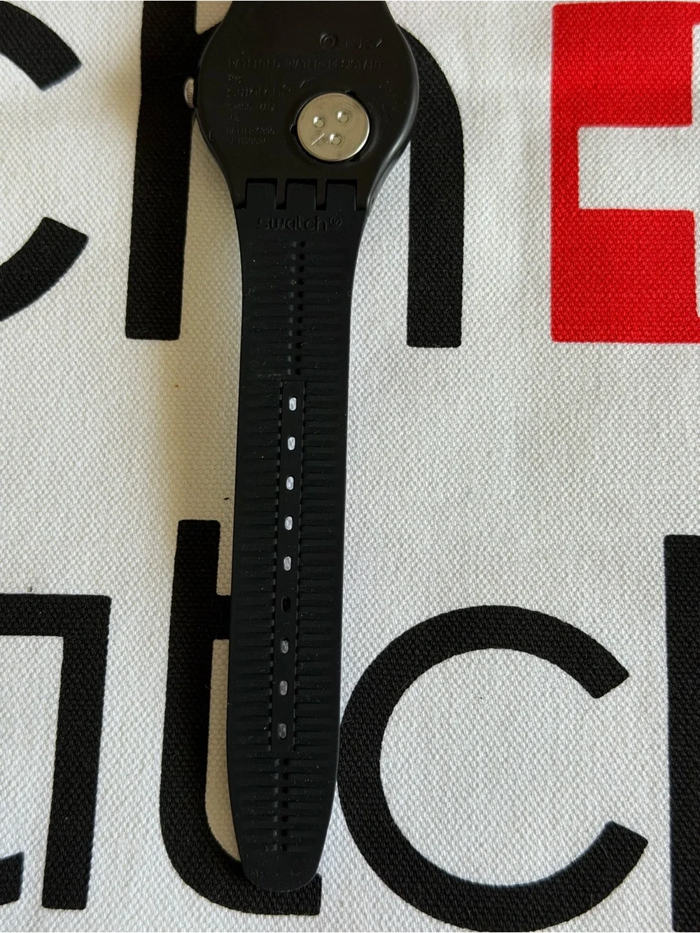 Swatch Mask Parade (SUOB127) unisex watch